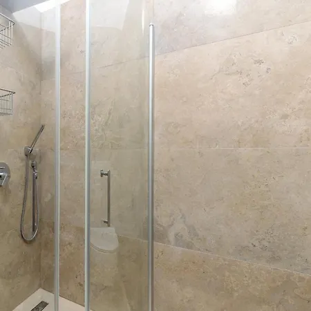 Valhalla Villa Barat (Rovinj)